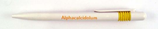 Alphacalcidolum